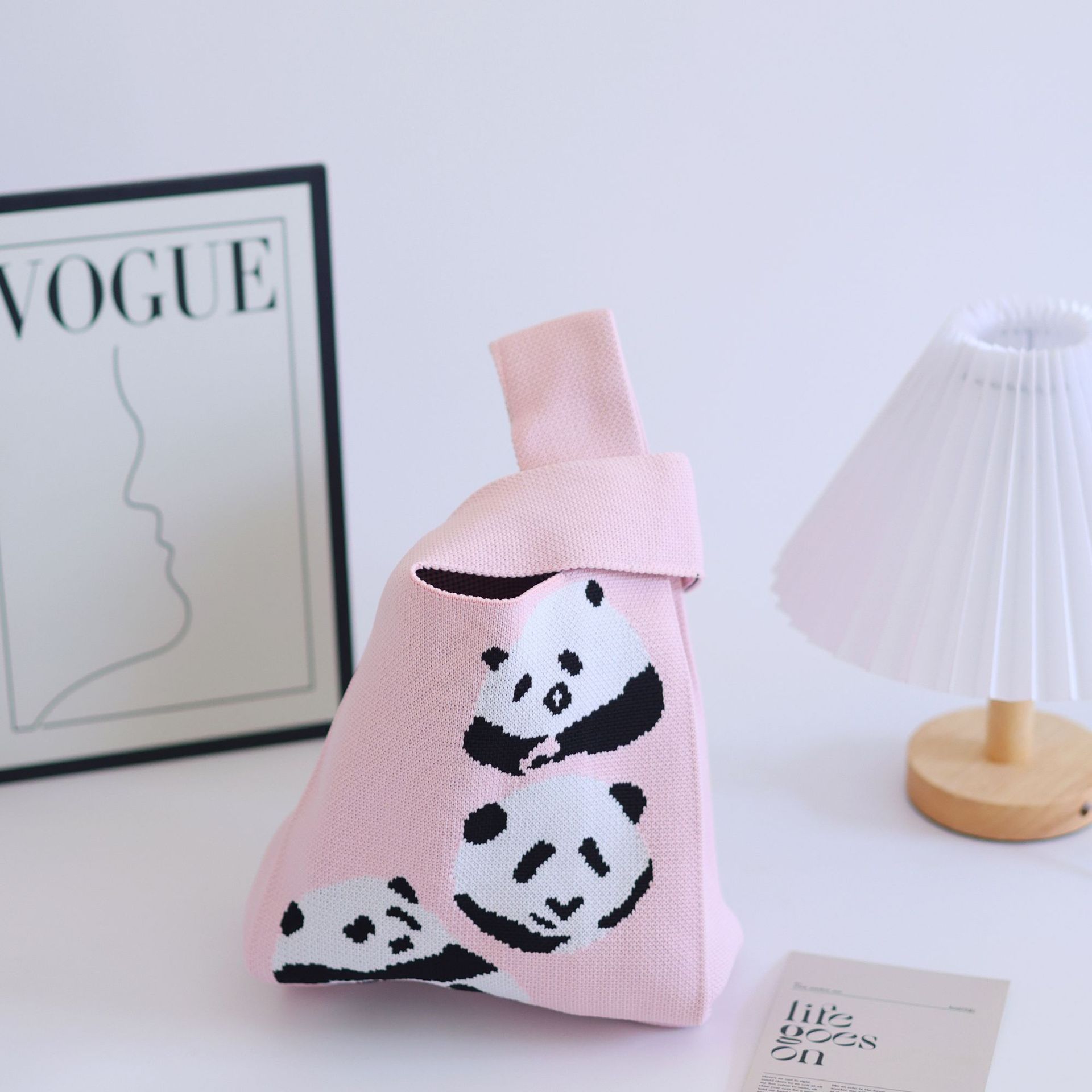 팬더 세 마리-핑크