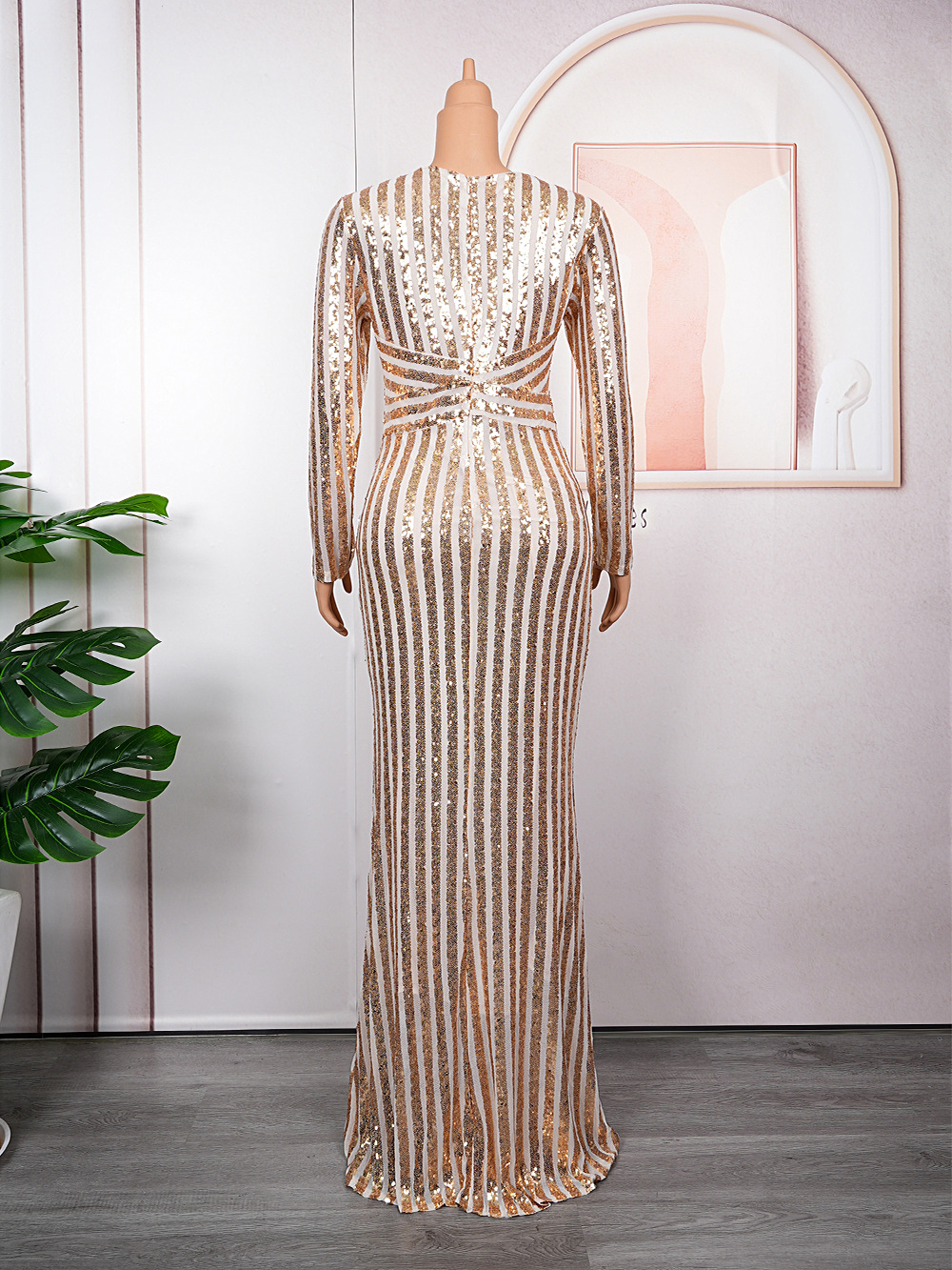 Elegant Women's Evening Dress With Sequins For Banquet Occasions_voghion.com