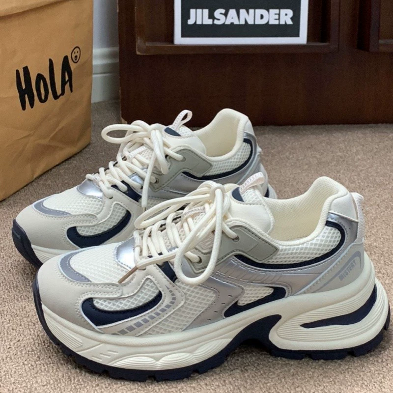 Молоко fufu папа обувь женская весна новая дикая толстая подошва, чтобы увеличить ноги, небольшая сетка, дышащая повседневная спортивная обувь