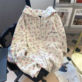 今年流行漂亮美式碎花卫衣开衫女秋冬季港风洋气独特别致连帽外套