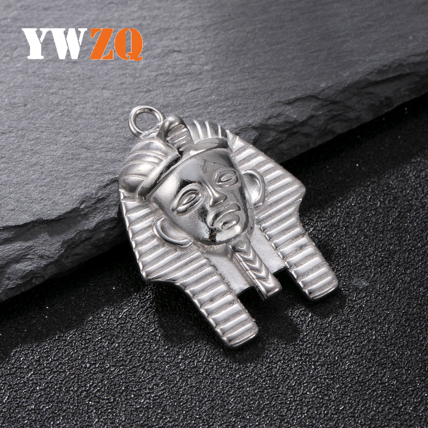 Colgante único Fuente transfronteriza Collar de acero inoxidable Faraón egipcio Colgante de acero de titanio Personalidad Hip Hop Diy Accesorios de joyería