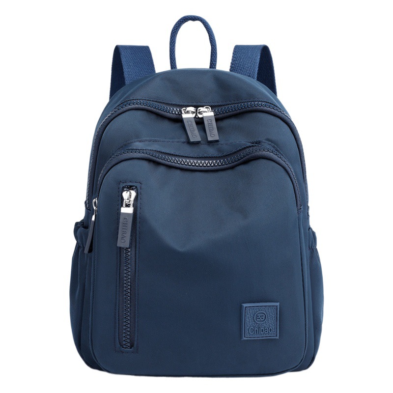 Mochila sencilla e informal para mujer, bolso portátil de gran capacidad para viajes y desplazamientos, mochila versátil de tela de nailon de gran capacidad para mujer