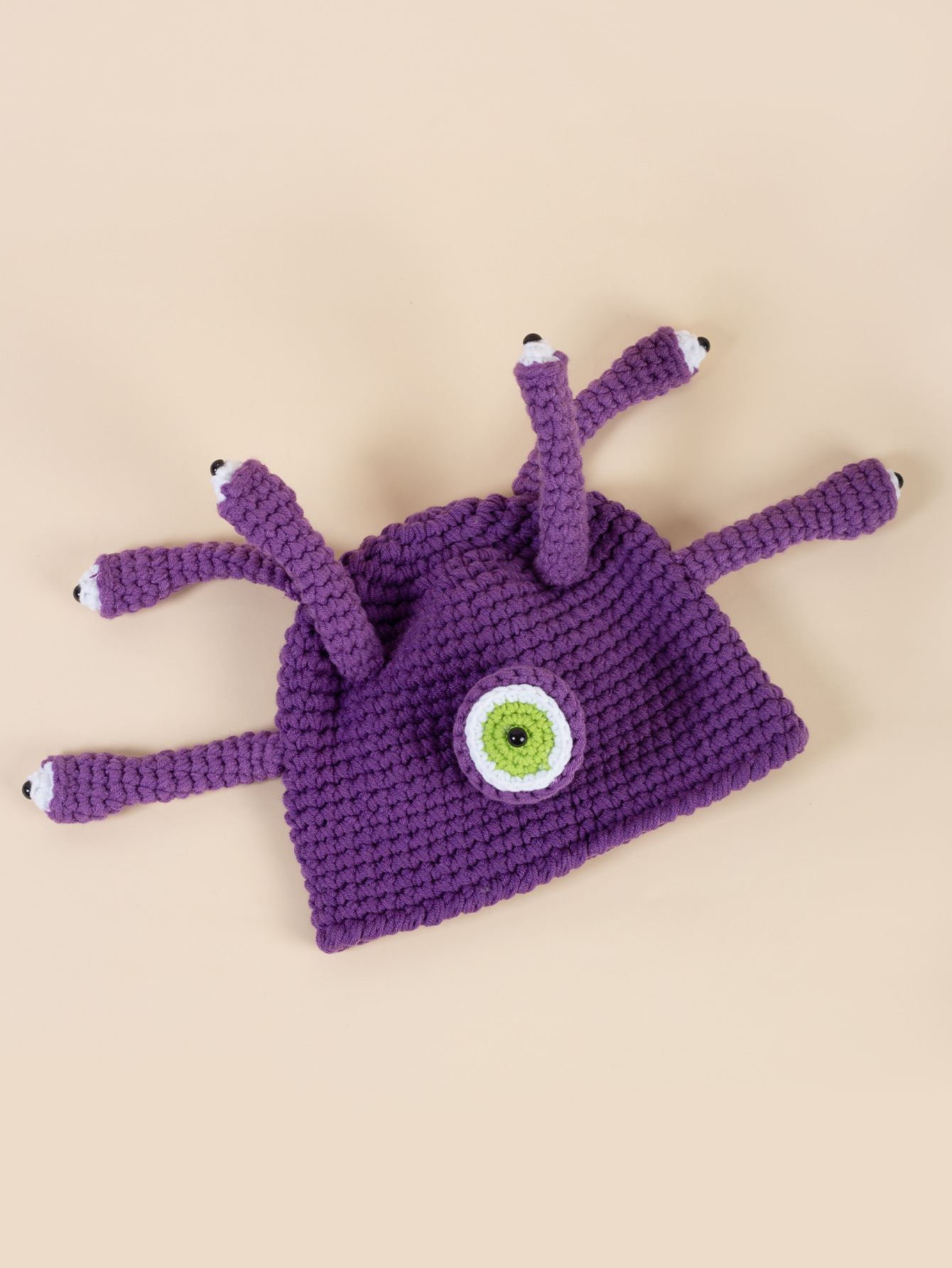 Nischen-handgewebte Hüte sind lustig und witzig, lila, kindliche Dekoration mit Wollmützen, Häkelmützen_voghion.com