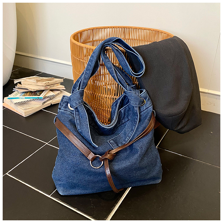 Bolso retro de gran capacidad para mujeres 2026 nueva tendencia transfronteriza vaqueros de hombro mochila de viaje ocio bolsa de mano image 8