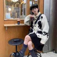 现货热巴同款韩国小众慵懒风宽松高领毛衣牛角扣针织开衫外套