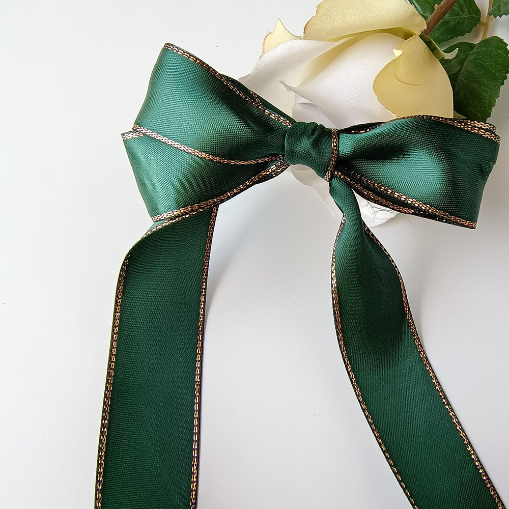 Cinta de poliéster de borde dorado de doble cara Cinta de flores Caja de regalo Embalaje Cinta Arco Soporte de barra Cinta hecha a mano al por mayor