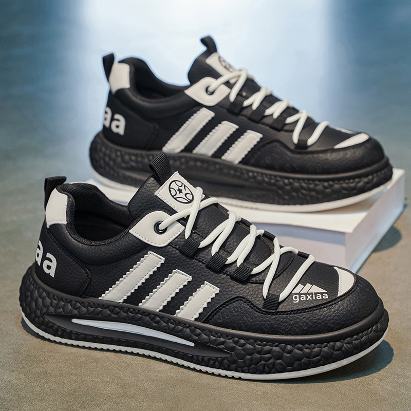 Primavera nuevos zapatos de hombre 2026 zapatos de cuero suave de moda moda zapatos casuales cómodos zapatos de altura baja para hombre