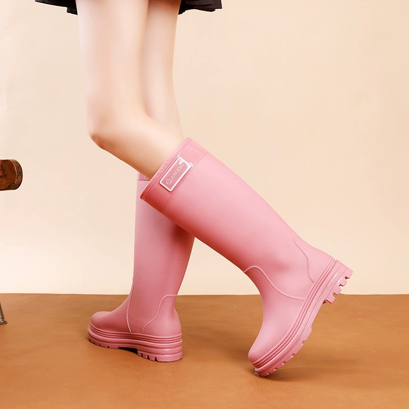 Дождевые сапоги женский 2024 новый взрослый мягкий подошв дождевые сапоги модные высокие водонепроницаемые взрослые нескользящие резиновые сапоги на кухне