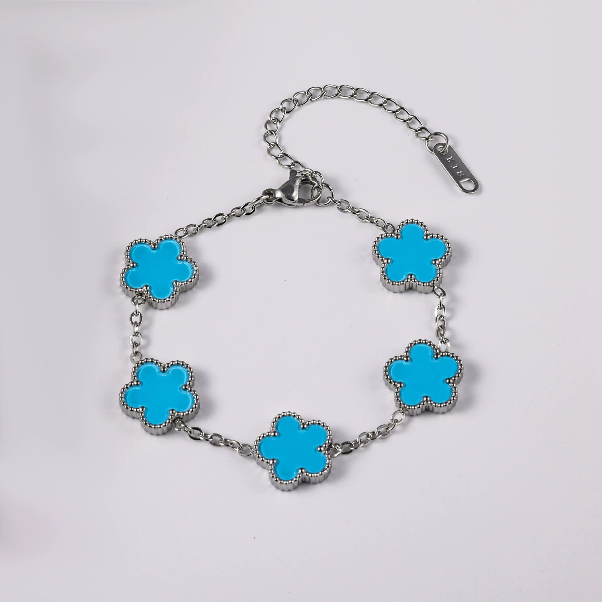 Браслет с пятилистником OL Fritillaria, позолота 18K, двусторонний, длина 23.3 см, ширина 1.3 см