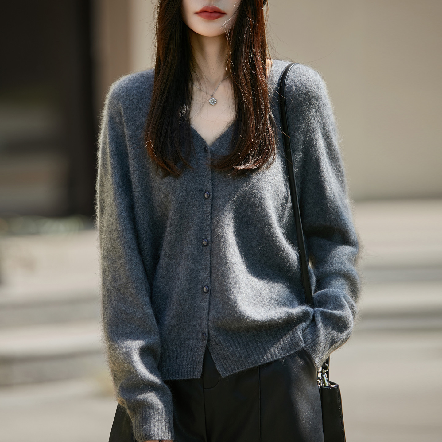 100%羊毛开衫女V领一线成衣无缝针织毛衣宽松拉绒小个子针织衫潮