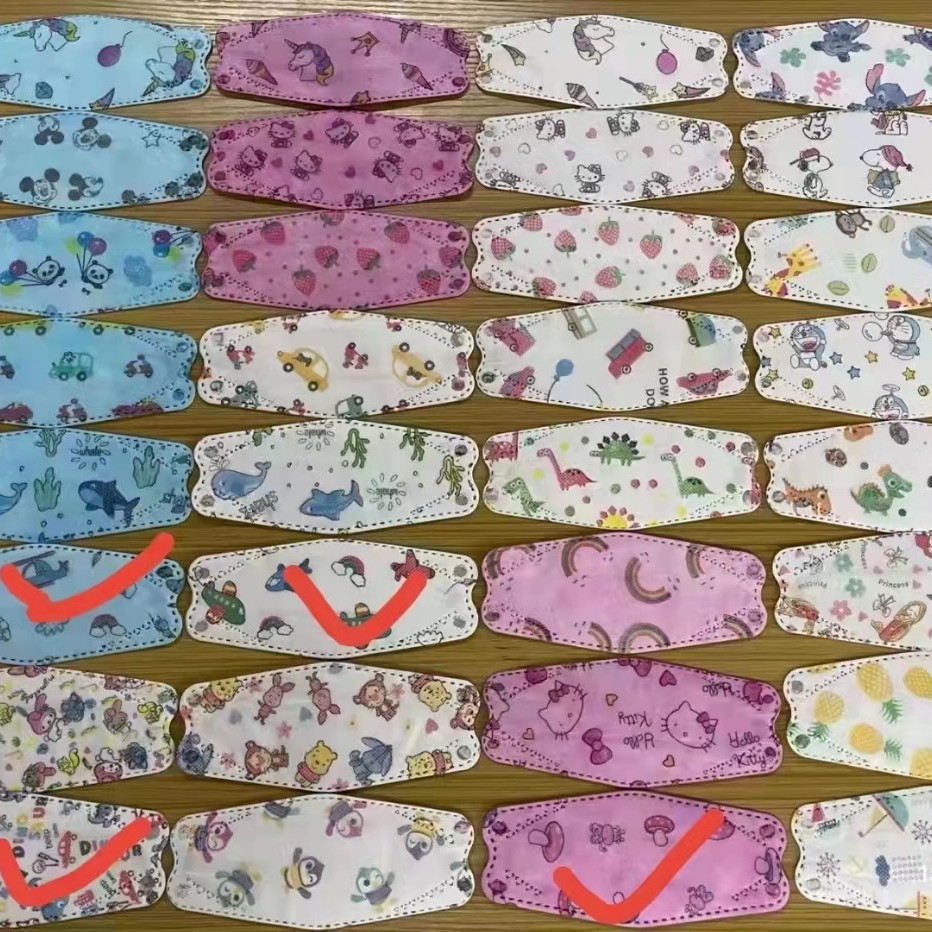 工厂现货柳叶形鱼形蝶形学生透气四层一次性mask儿童KF94立体口罩