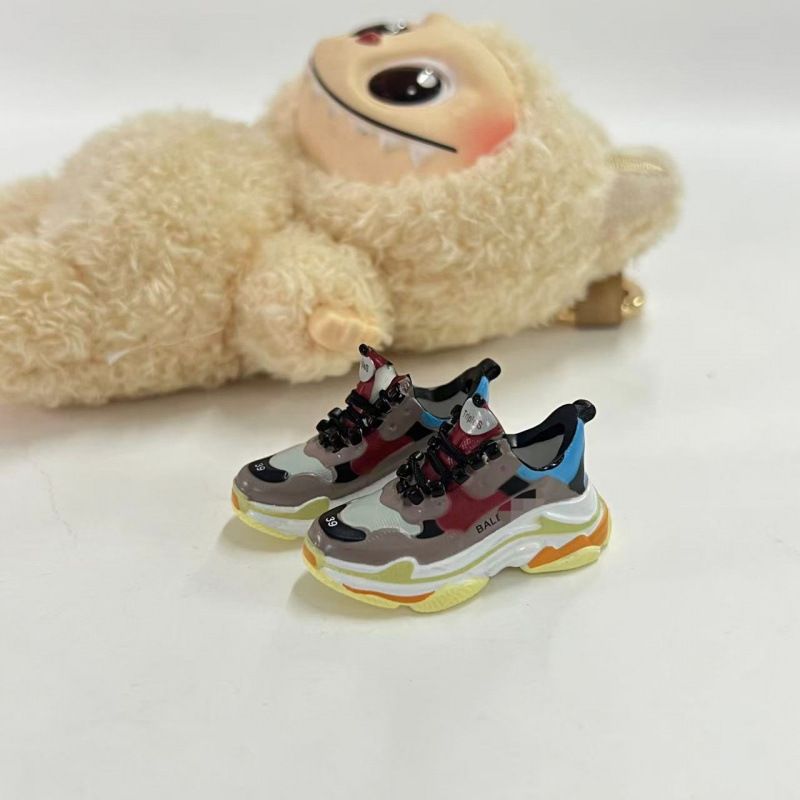 LABUBU Zapatos Rabu Ropa de bebé 17cm felpa vinilo bolso de muñeca colgante para zapatos desnudos caja ciega