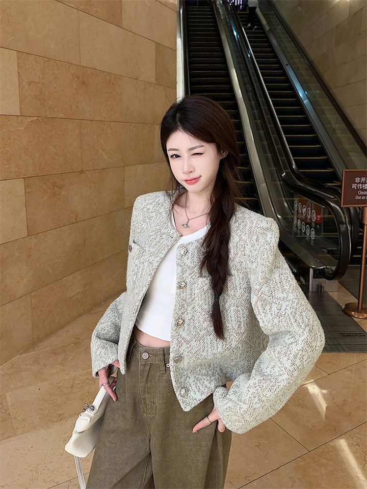 Áo khoác ngắn nữ dáng Chanel chất liệu dạ len phối sợi mohair, tay dài cổ tròn — màu xanh nhạt chi tiết 2