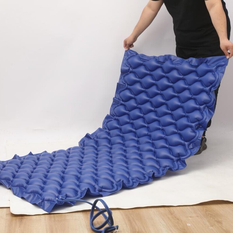 Anti-decubitus cushion for bedridden patients Breathable massage circulation filling and discharging pump Turn-over care PVC inflatable mattress for the elderly