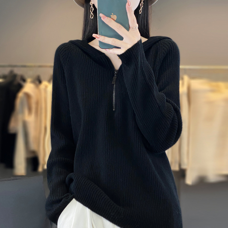 Autumn knitted elastic sweater with zipper with hood