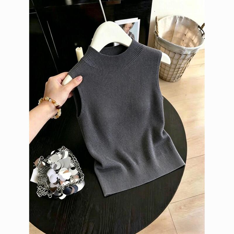 Early autumn stylish knitted sweater base shirt for women, half-high collar camisole, short top, sleeveless outerwear Early autumn stylish knitted sweater base shirt for women, half-high collar camisole, short top, sleeveless outerwear