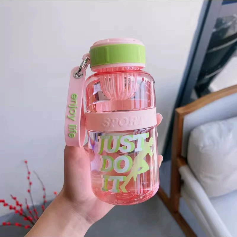 Вместительная пластиковая ручная летняя бутылка для воды с ручкой, для младших школьников, интернет-хит