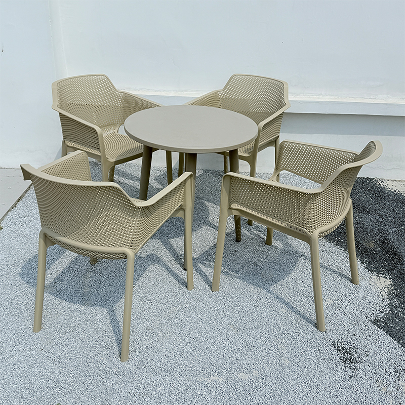 Mesa y silla de patio al aire libre combinación de balcón al aire libre zona de ocio jardín tienda de té de leche de plástico exterior impermeable y protector solar