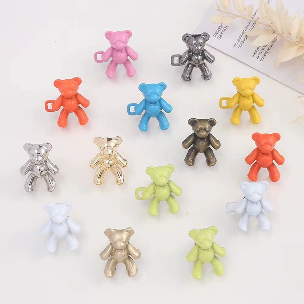 Please note the big bear color