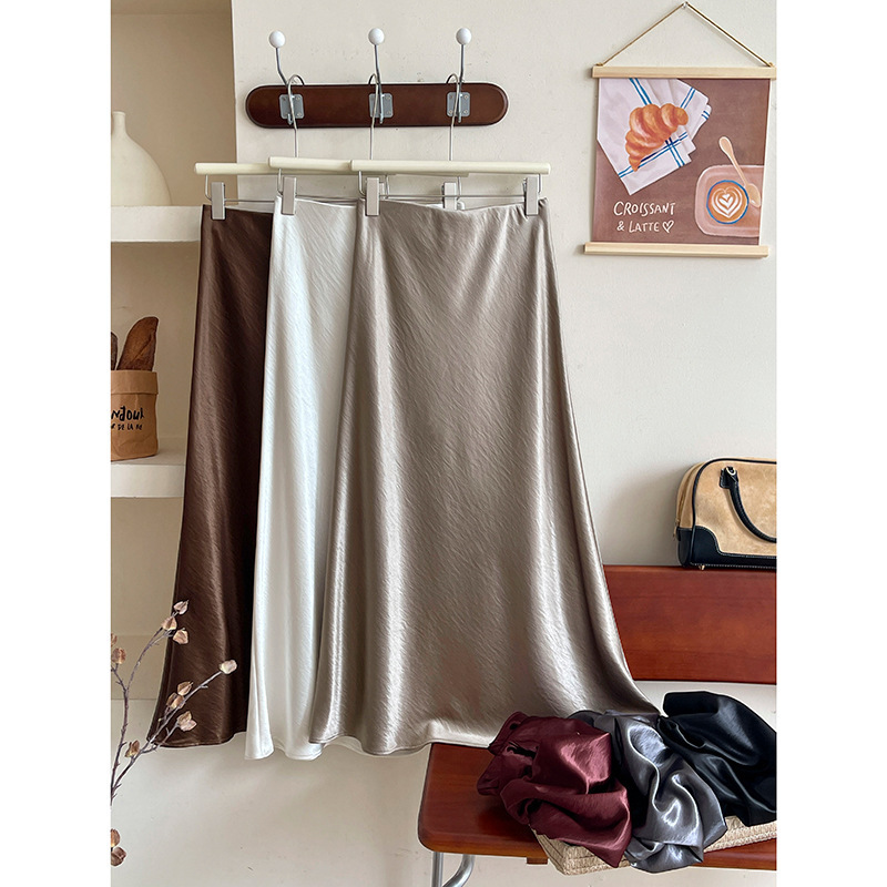 2025 New Skirt Acetate Satin Fishtail Long Skirt Female Socialite Style Niche Slimming Hip Skirt