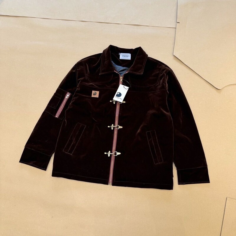New Carter 25Fw Kaha Velvet Brushed Fleece Jacket with Airplane Buckle Lapel for Men and Women, Winter Windproof Coat, in Stock