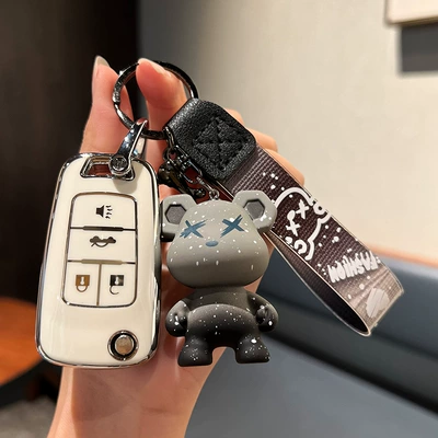 Car key bag, Chevrolet Key Set Kovoz - chevrolet-c-old-model-single-shell-white-gray-violent-bear-pendant