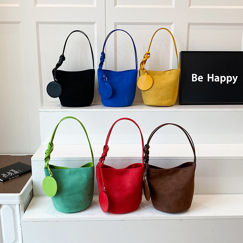 Shoulder Bag for Women 2026 New Trendy Fashion Shoulder Bag Niche Bucket Bag Retro Solid Color Simple Underarm Bag