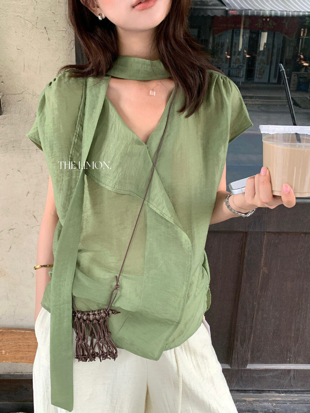 Áo sơ mi nữ linen cổ V tay dài phối dây rua, thiết kế thanh lịch mùa hè 2026 — Bột cam, xanh lá cây, màu xám, màu mơ chi tiết 15