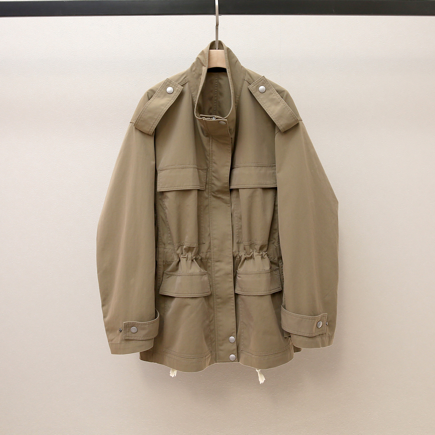 Shenzhen Nanyou Classy Women's Autumn and Winter New French Workwear Style Stand-Up Collar Drawstring Waist Loose Windbreaker Jacket for Women