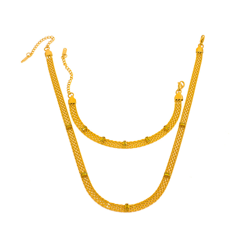 Geometric Pattern Women'S Gender Retro Geometric Titanium Steel Inlaid Zircon Necklace