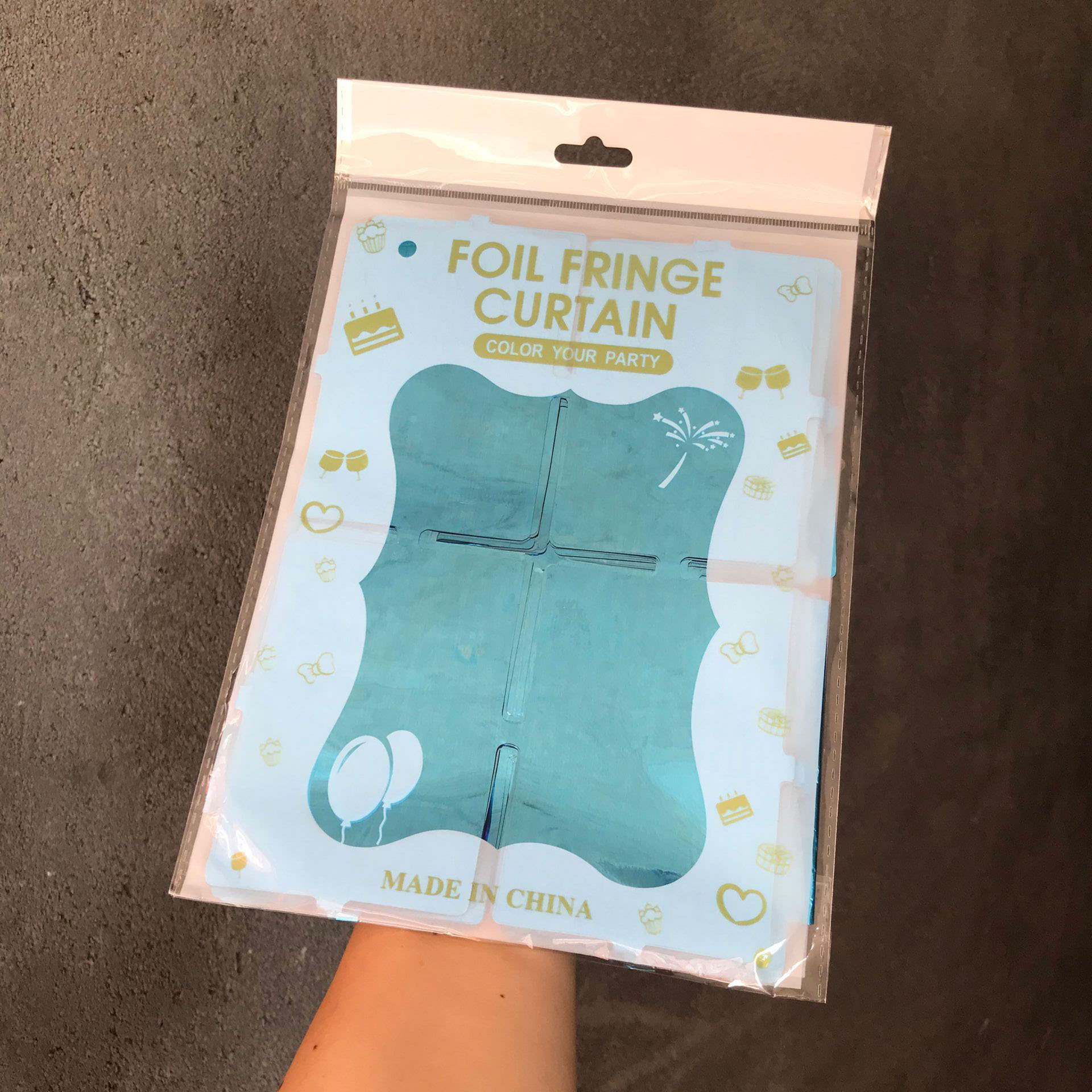 1*2m cuadrado de película de aluminio brillante cortina de seda de lluvia colorida cortina de puerta accesorios de decoración de cumpleaños pared de fondo de fiesta dibujo de flores transfronterizo