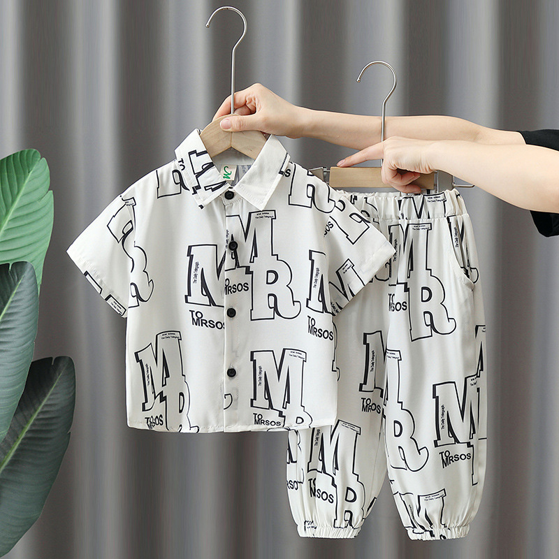 5305 Traje de verano para niños 2024 Camisa de manga corta para niños guapos de nuevo estilo Traje de dos piezas rojo para bebés de moda