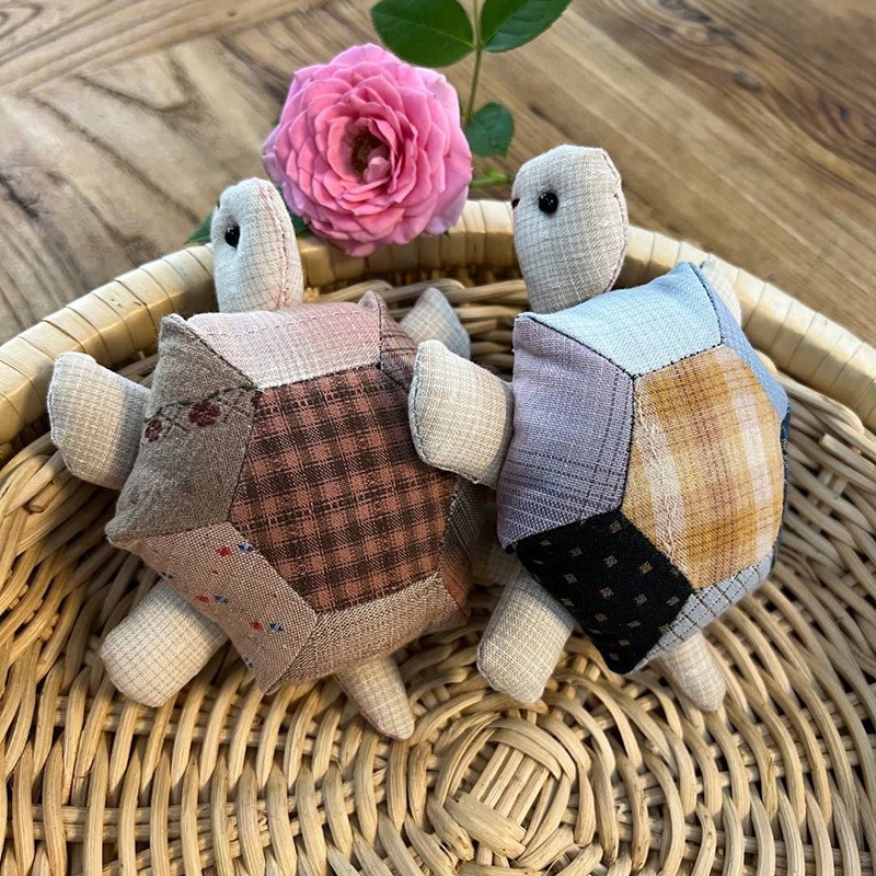 Titular de la aguja de girasol hecho a mano DIY bordado paquete de material de doble uso Lu bordado patchwork broche joyería novato bolsa de costura