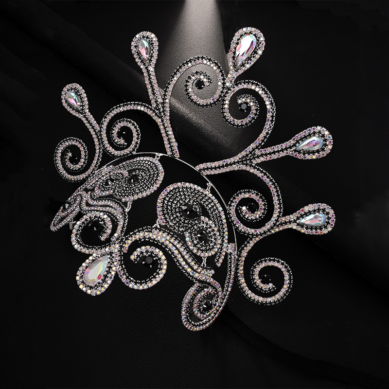 Europa y los Estados Unidos venden gota de agua personalidad exagerada correa de cabello de diamante accesorios de espectáculo de escenario banda de cabeza femenina