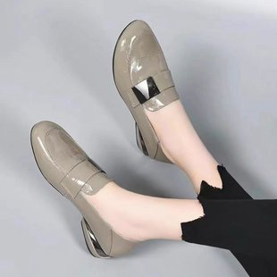 �羳���ٿۘ���ЬŮ���e�r�аٴ�ܛ��Ů�¿����͸�Ӣ��СƤЬ