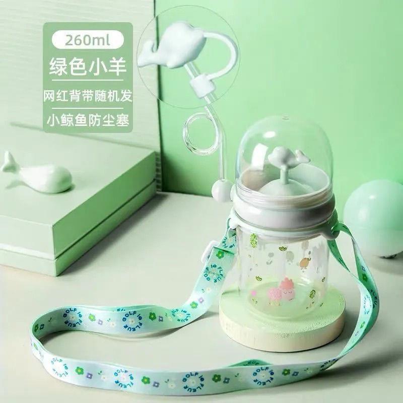 子供趣味ダイビングカップクジラ噴水カップ家庭用かわいい学生子供プラスチックカップ転倒防止携帯ストロー付き|undefined