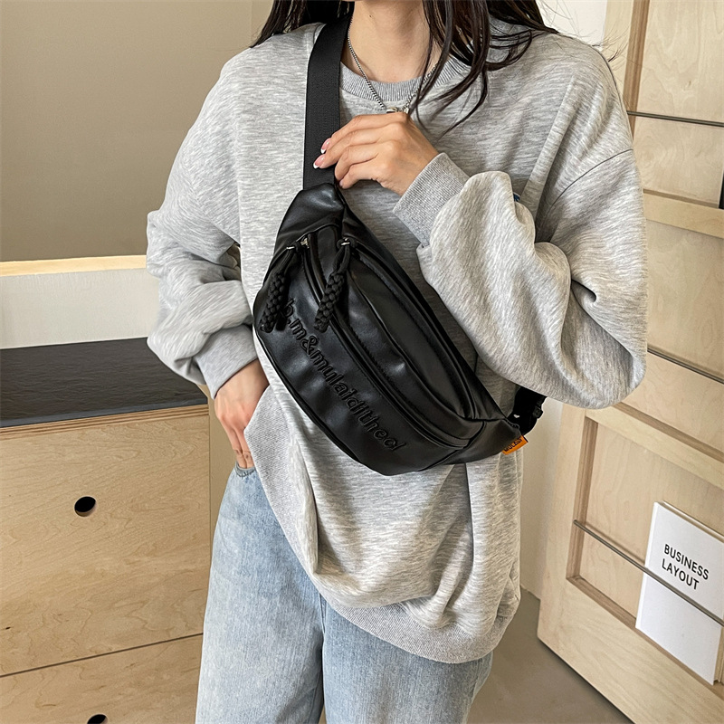 Coreano ins moda bolsa de cintura versátil para mujeres verano 2024 nuevo estilo simple bolso de hombro de moda bolso de mochila super caliente