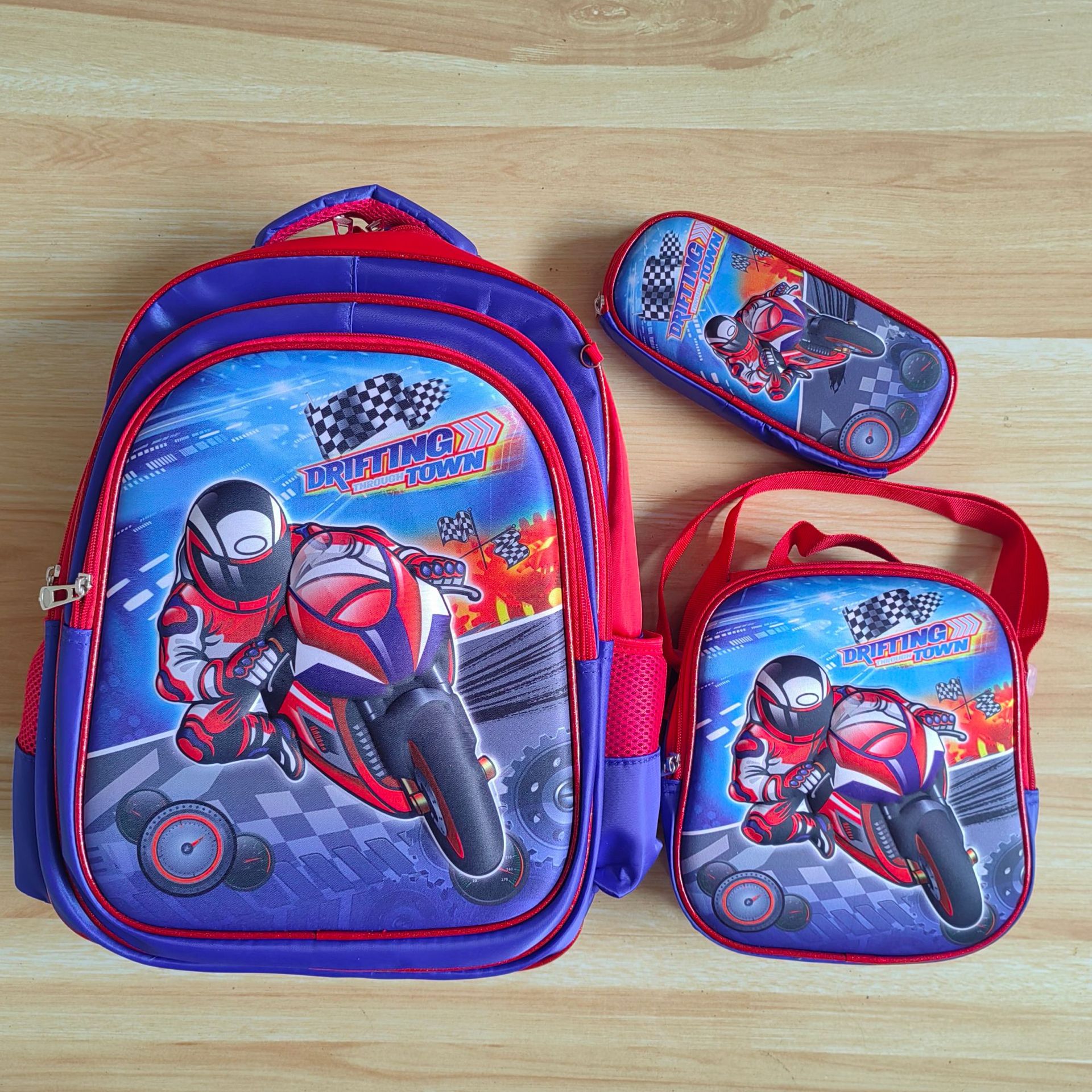 Comercio exterior al por mayor 3D Escuela Primaria estudiante mochila 3-piece set niños dibujos animados mochila lápiz bolsa de almuerzo para grado 1-6