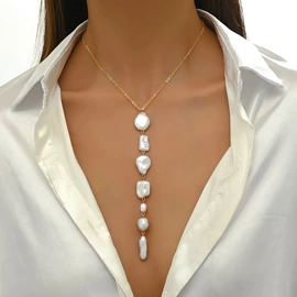 首饰套装;项链;耳坠