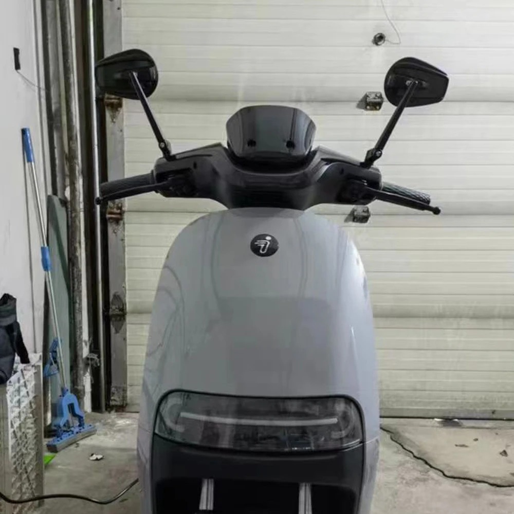 Cross-border hot selling motorcycle modification accessories retro rearview mirror carbon fiber mirror electric motorcycle universal rearview mirror scooter