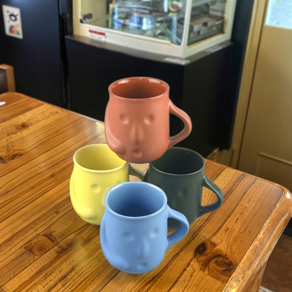 Inventario creativo transfronterizo pareja de desayuno de leche tazas de cerámica personalidad creativa simple taza de cerámica irregular