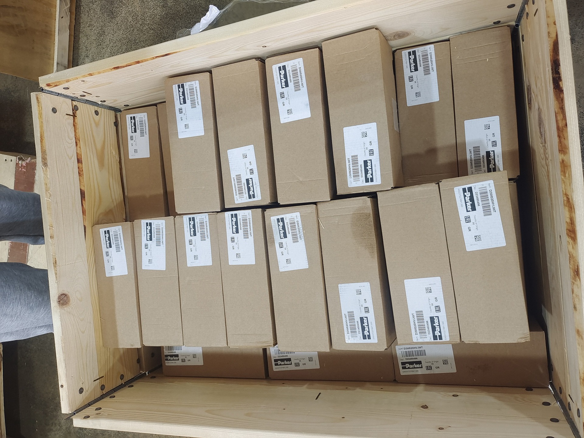 派克原装PARKER比例阀D41FHE02C2NE00先导式