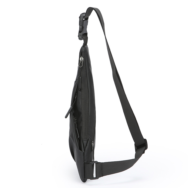 Nuevo bolso triangular ajustado simple casual bolso de mensajero para hombre bolso de pecho multifuncional personalizado bolso de ciclismo ligero