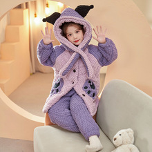 2025ﶬŮͯͨL_A˯¿ɐۼӺůŮҾӷb