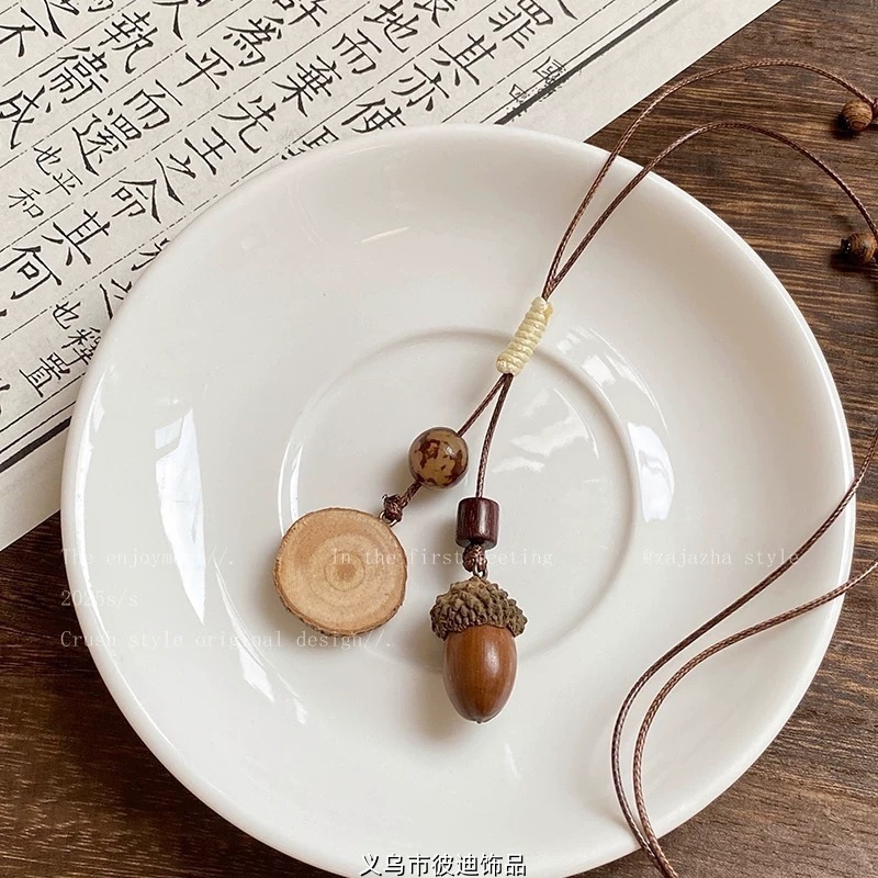 编织绳树脂圆形镂空木头吊坠项链复古民族风锁骨链小众设计感项饰|undefined