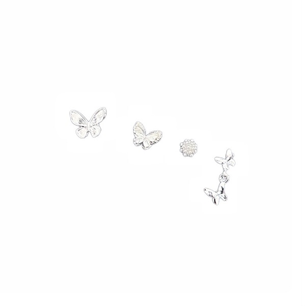 Sophisticated small elegant universal design earrings pearl