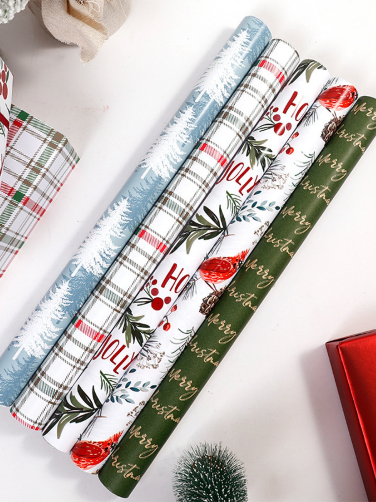 Papel de embalaje de regalos de Navidad de gran tamaño caja de regalo de vacaciones embalaje de materiales hechos a mano Papel de regalo de papel de fondo a cuadros rojos y verdes