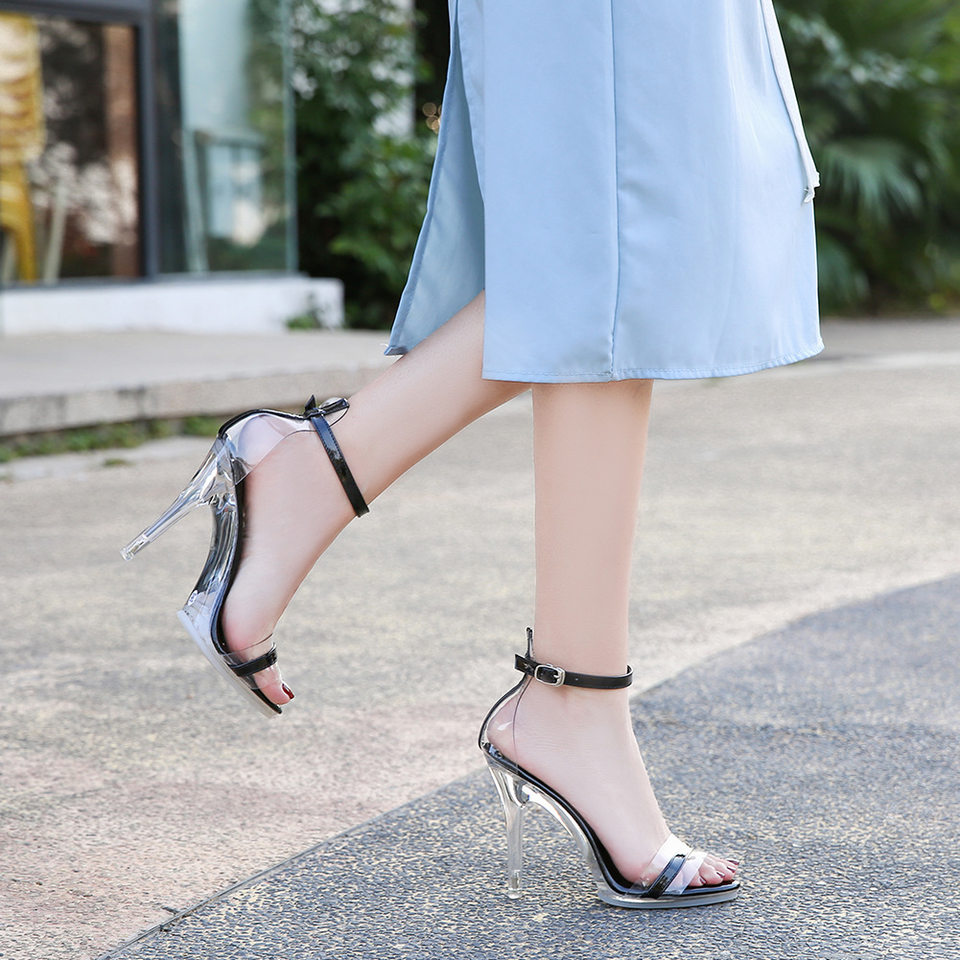 Dép sandal nữ cao gót quai ngang trong suốt đính pha lê, gót nhọn 8–11 cm — Màu bạc, Màu trắng, Màu đen