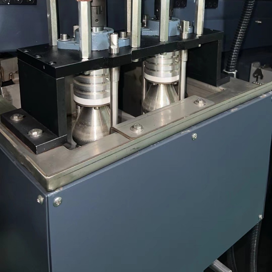 波峰焊锡炉 钛合金锡炉 大中小型锡炉 可定制炉子电子加工