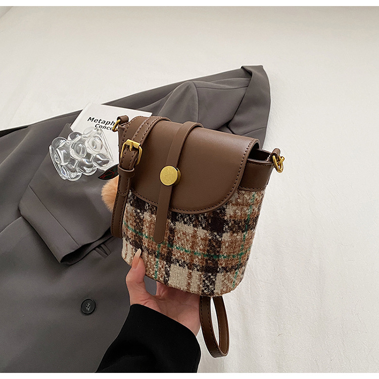 Moda autunno/inverno nuova borsa a tracolla monospalla in stile occidentale da donna versatile in lana 2024_voghion.com